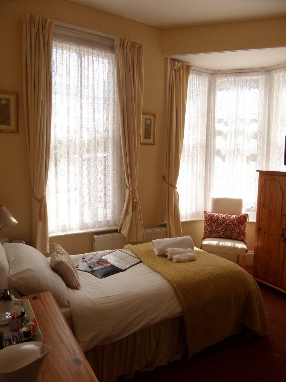 Beecroft Lodge Paignton Room photo